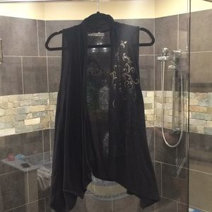 Maurice’s tank top vest